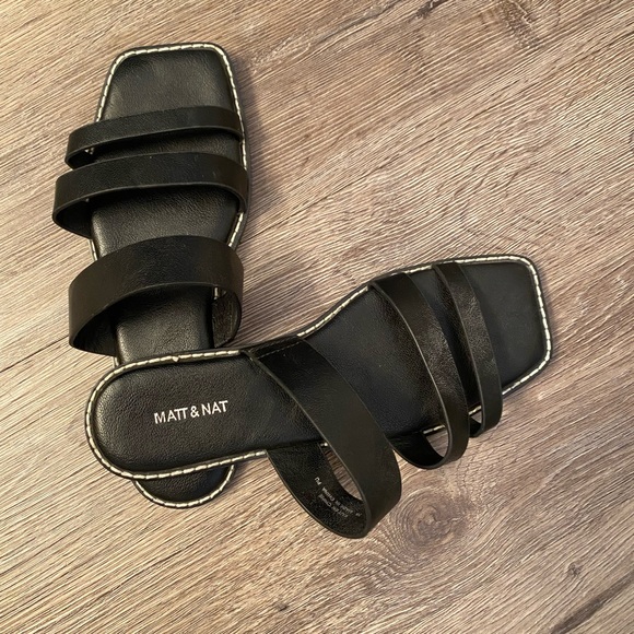 Anzu Matt and Natt Vegan Sandals - Picture 3 of 4